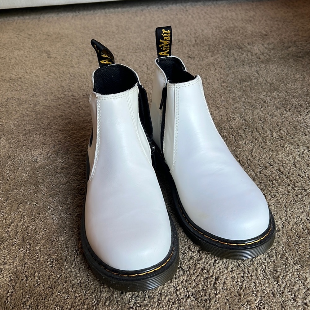 Never worn white Dr marten boots